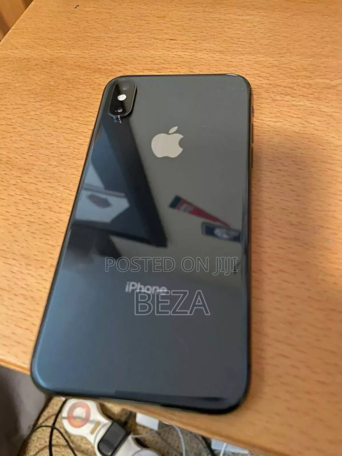 New Apple iPhone XS Max 64 GB Black