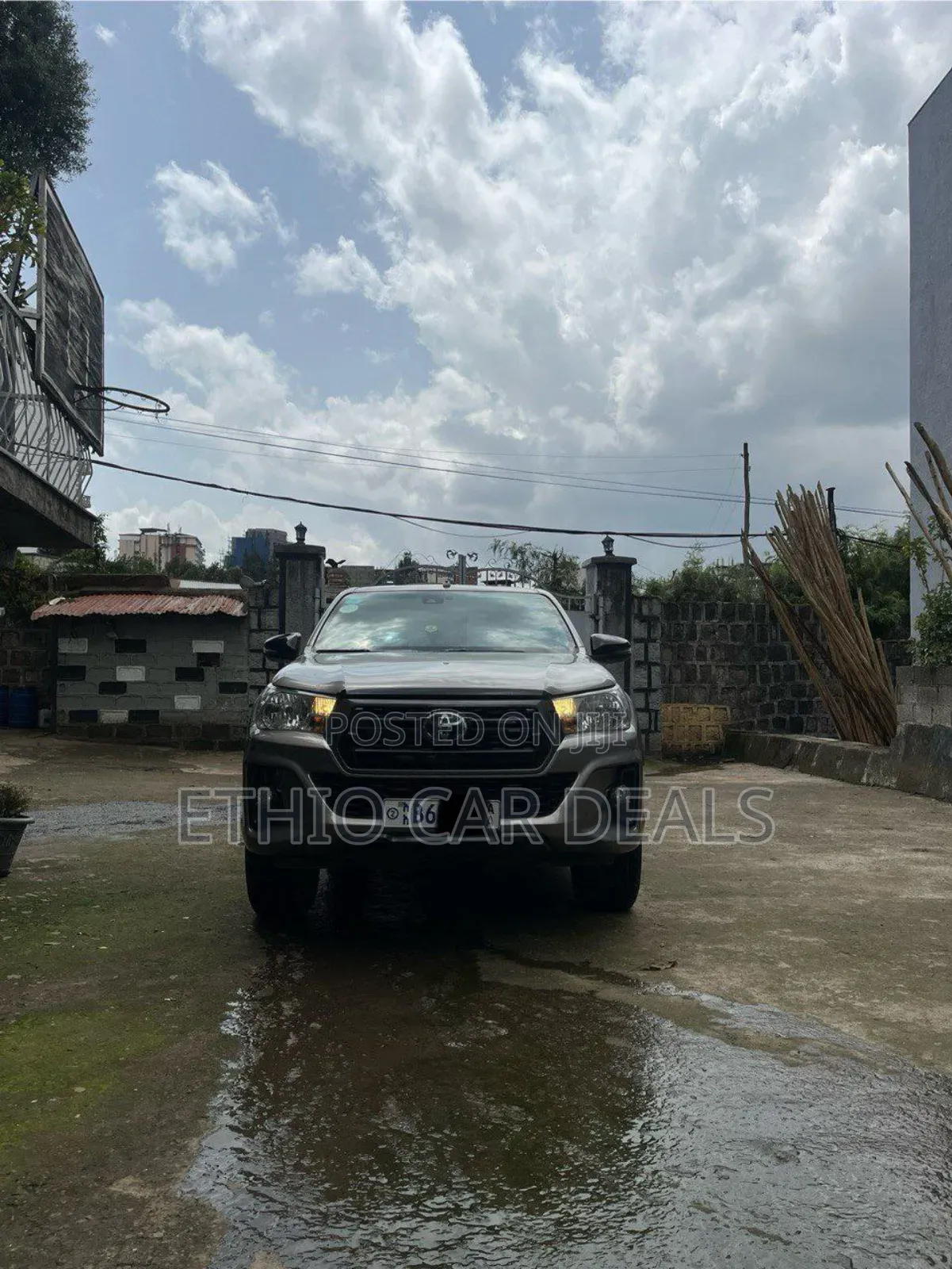 Toyota Hilux 2020 Gold