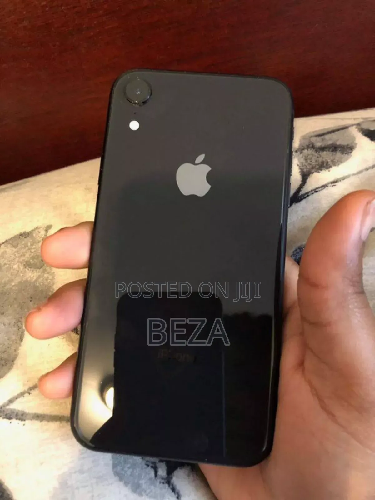 New Apple iPhone XS Max 64 GB Black