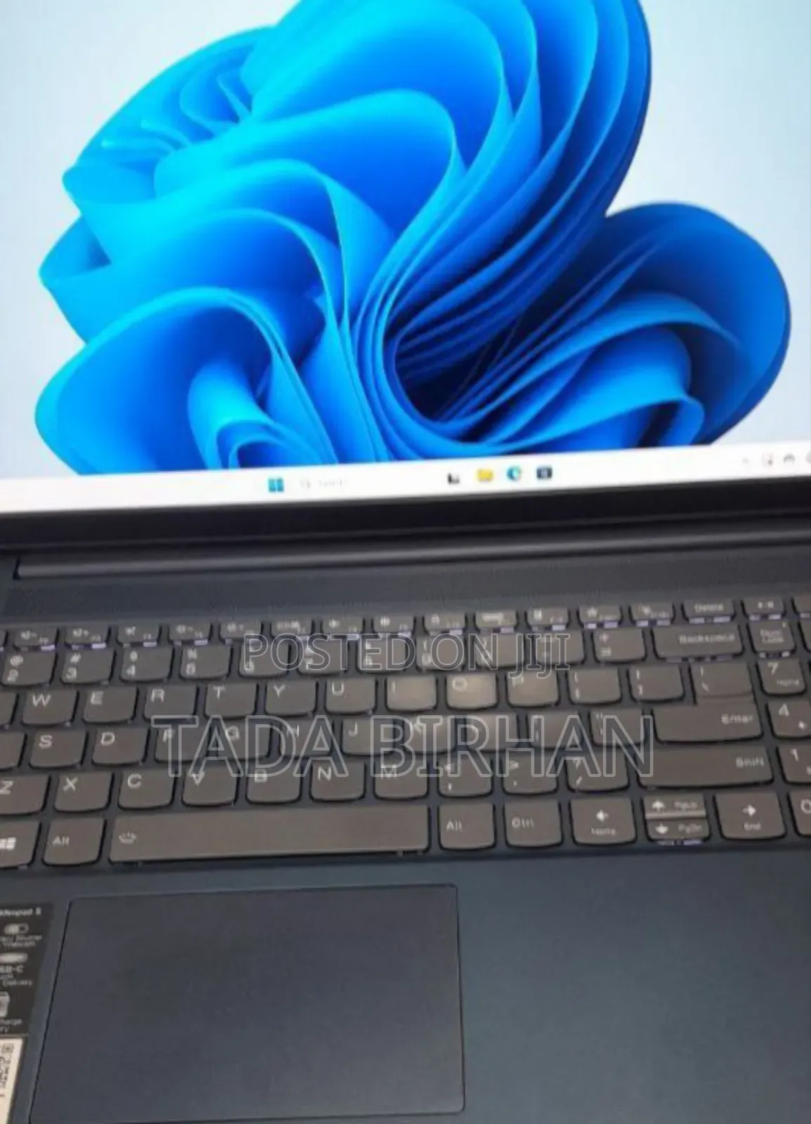 New Laptop Lenovo Yoga 910 8GB Intel Core i7 SSD 512GB