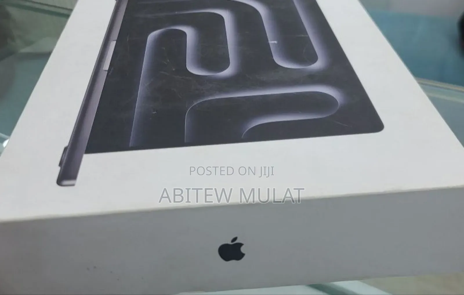 New Laptop Apple MacBook Air 2025 M4 13-Inch 16GB Apple M4 SSD 512GB