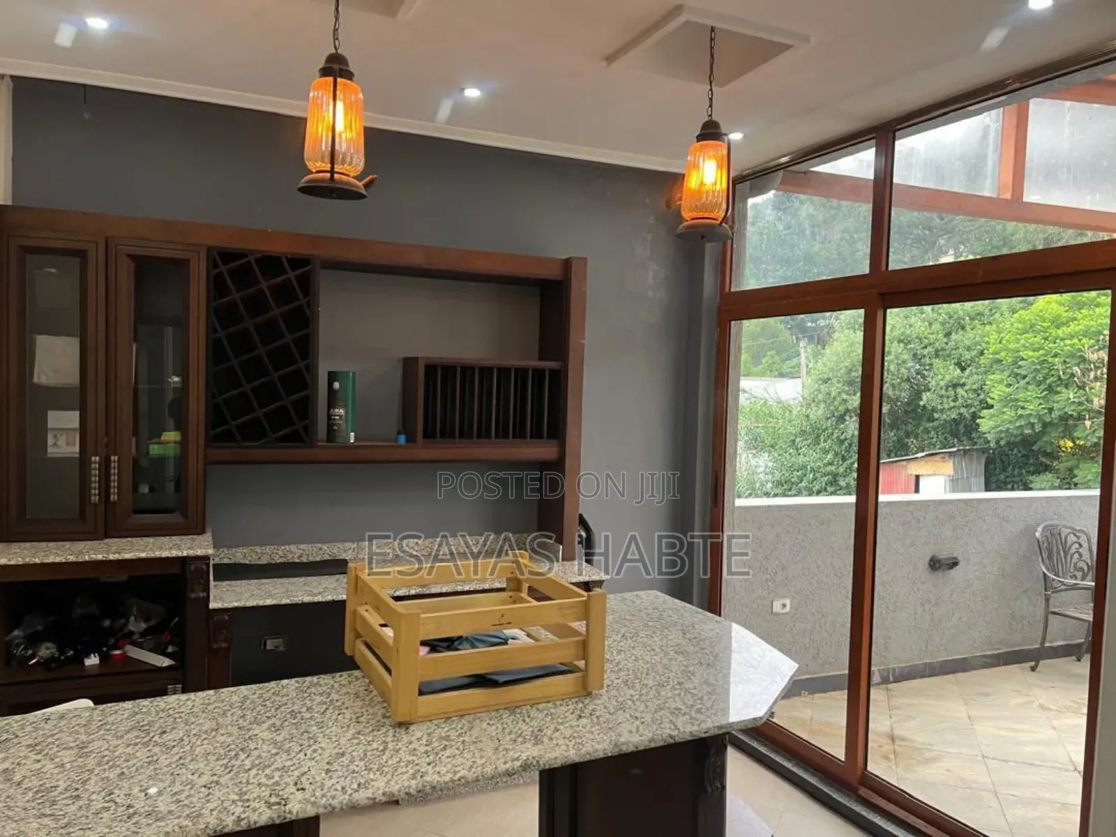 Furnished 5bdrm Townhouse / Terrace in Yeka for rent