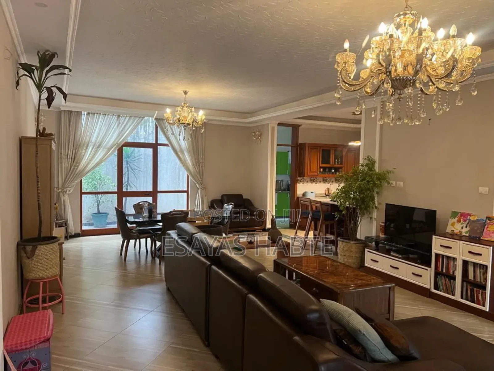 Furnished 5bdrm Townhouse / Terrace in Yeka for rent