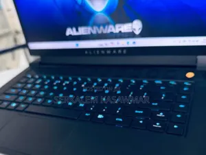New Laptop Alienware M15 R3 16GB AMD Ryzen 7 SSD 512GB