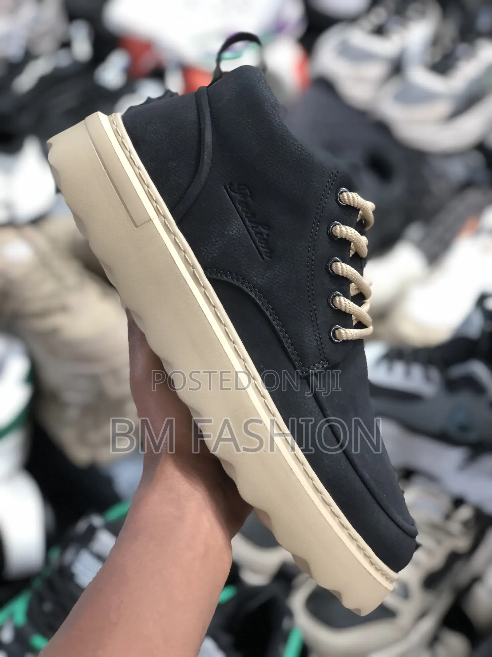 Light Weight Black Boots for Men