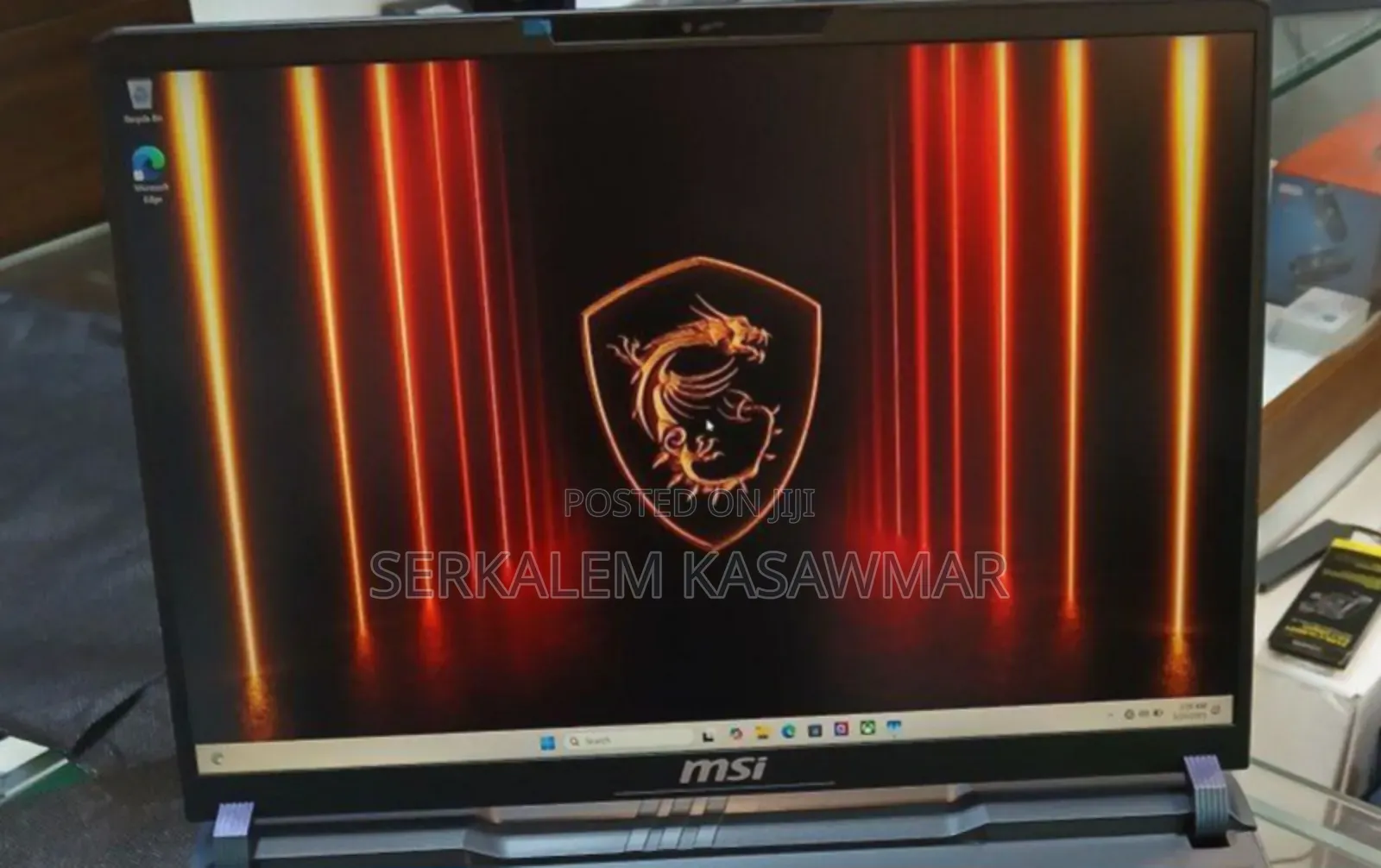 New Laptop MSI Vector 16 HX AI A2XWIG 16GB Intel Core Ultra 7 SSD 1T