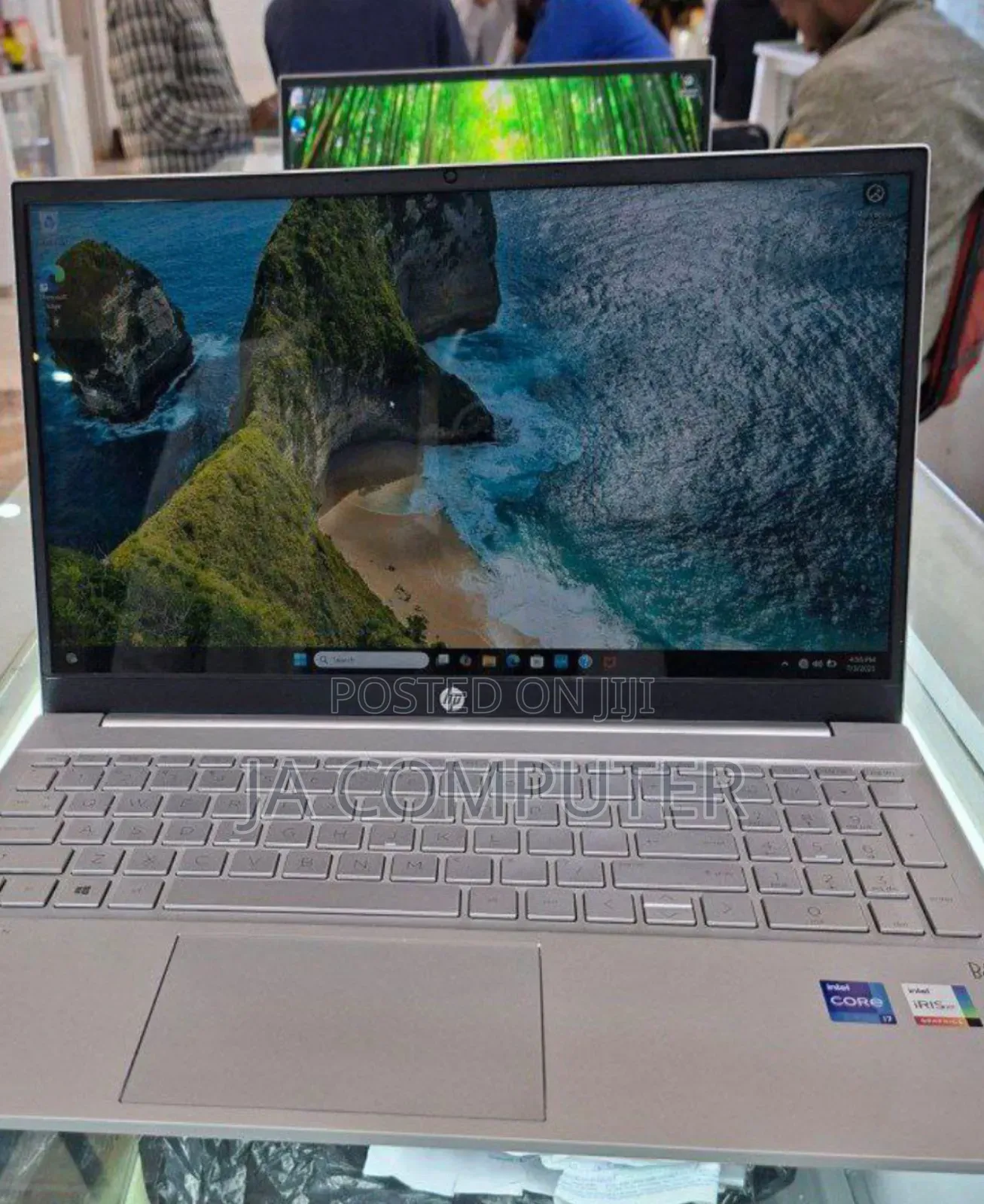 New Laptop HP Pavilion 15 16GB Intel Core I7 SSD 512GB