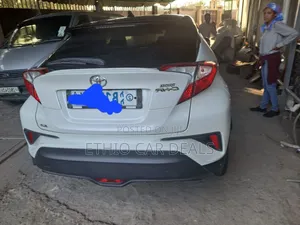 Toyota C-HR 2017 White