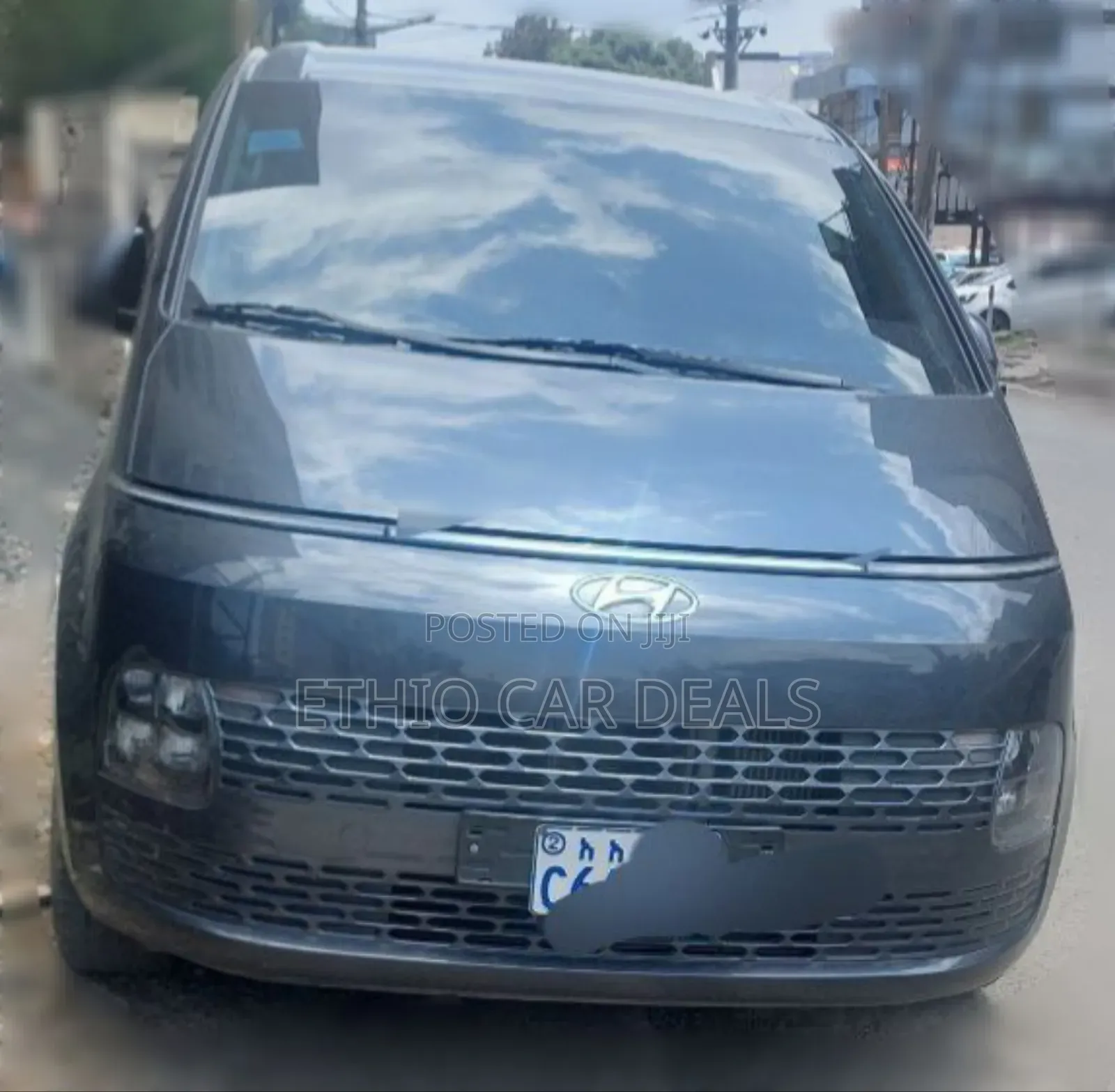 Hyundai Staria 2023 Black