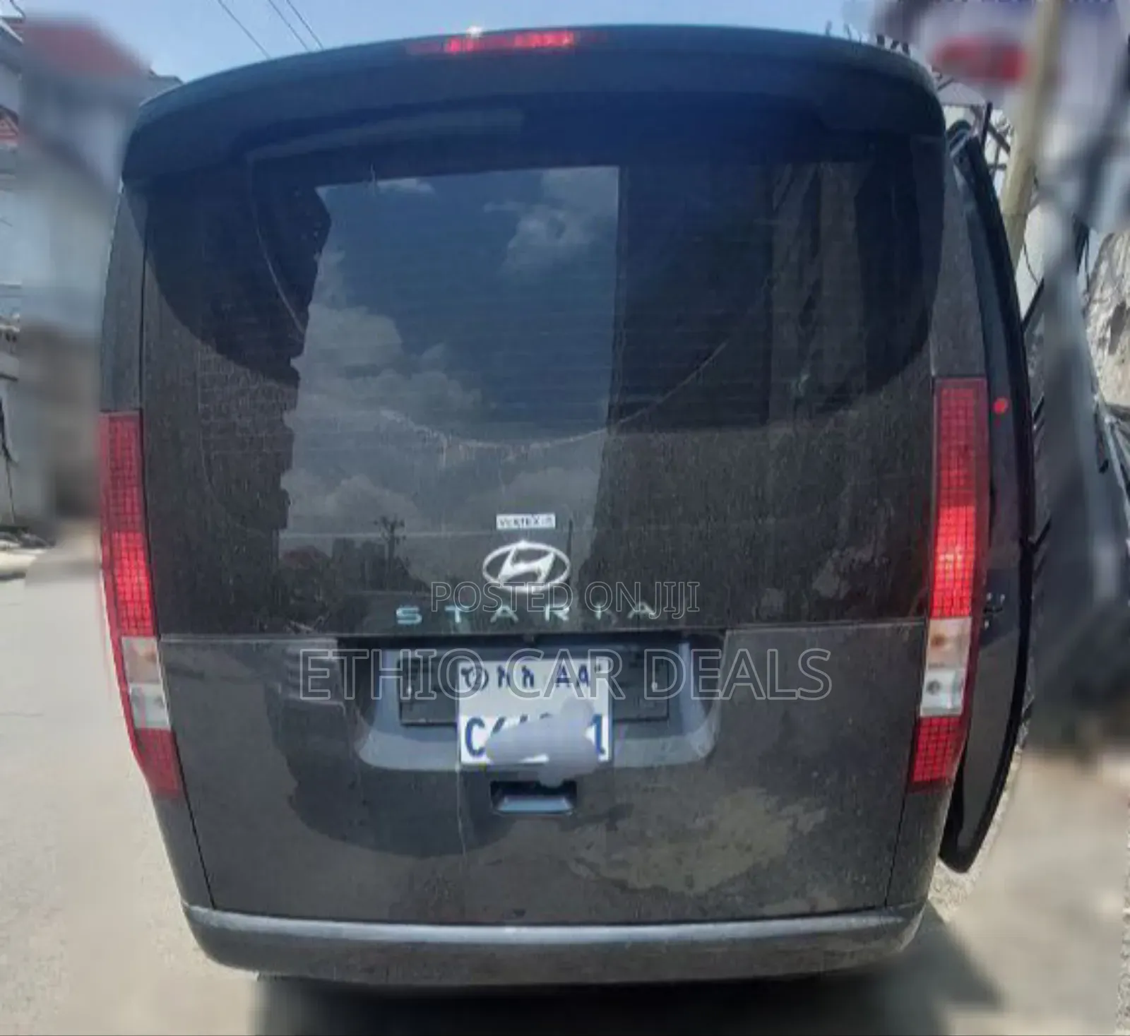 Hyundai Staria 2023 Black