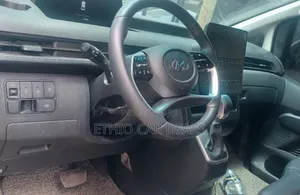 Hyundai Staria 2023 Black