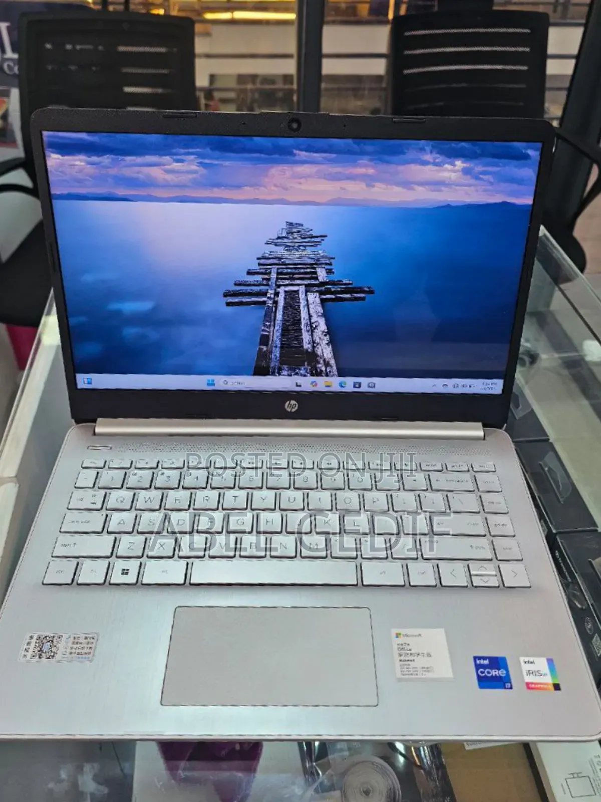 New Laptop HP Stream Notebook 16GB Intel Core I7 SSD 512GB