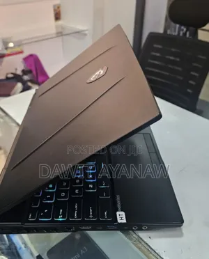 New Laptop MSI Pulse GL66 16GB Intel Core I7 SSD 1T