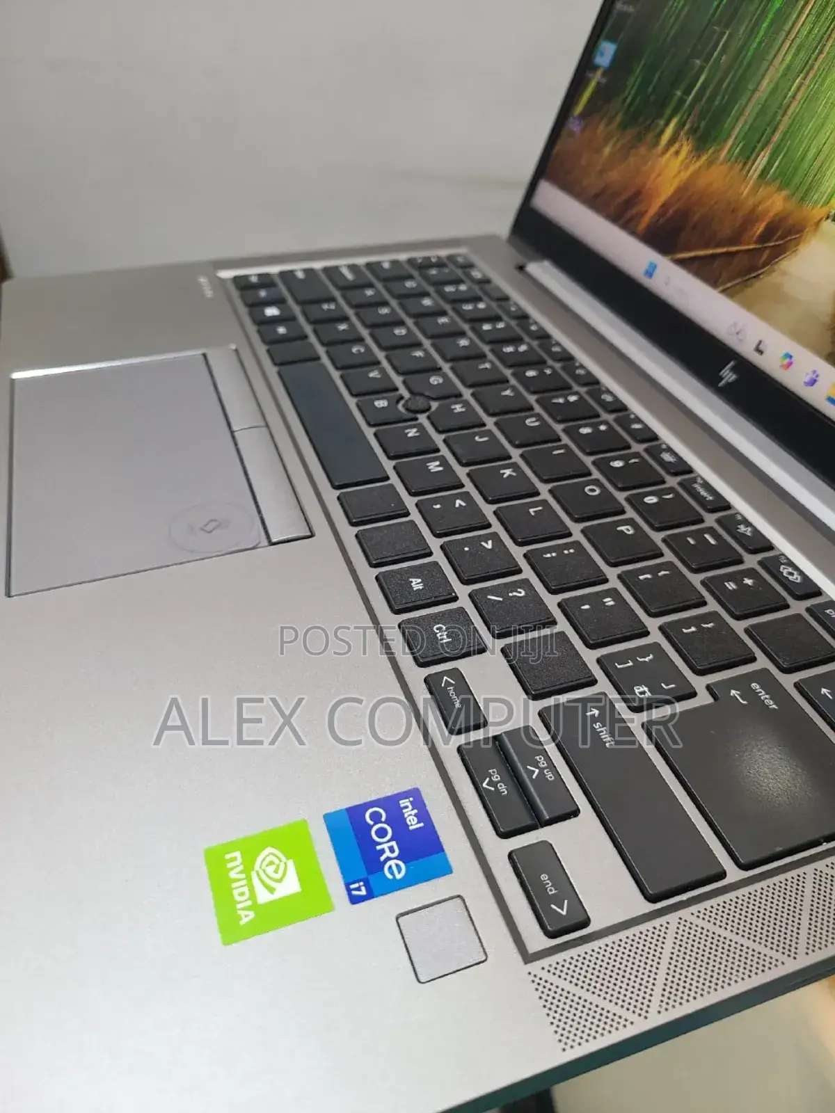 New Laptop HP Zbook Studio G7 16GB Intel Core I7 SSD 512GB