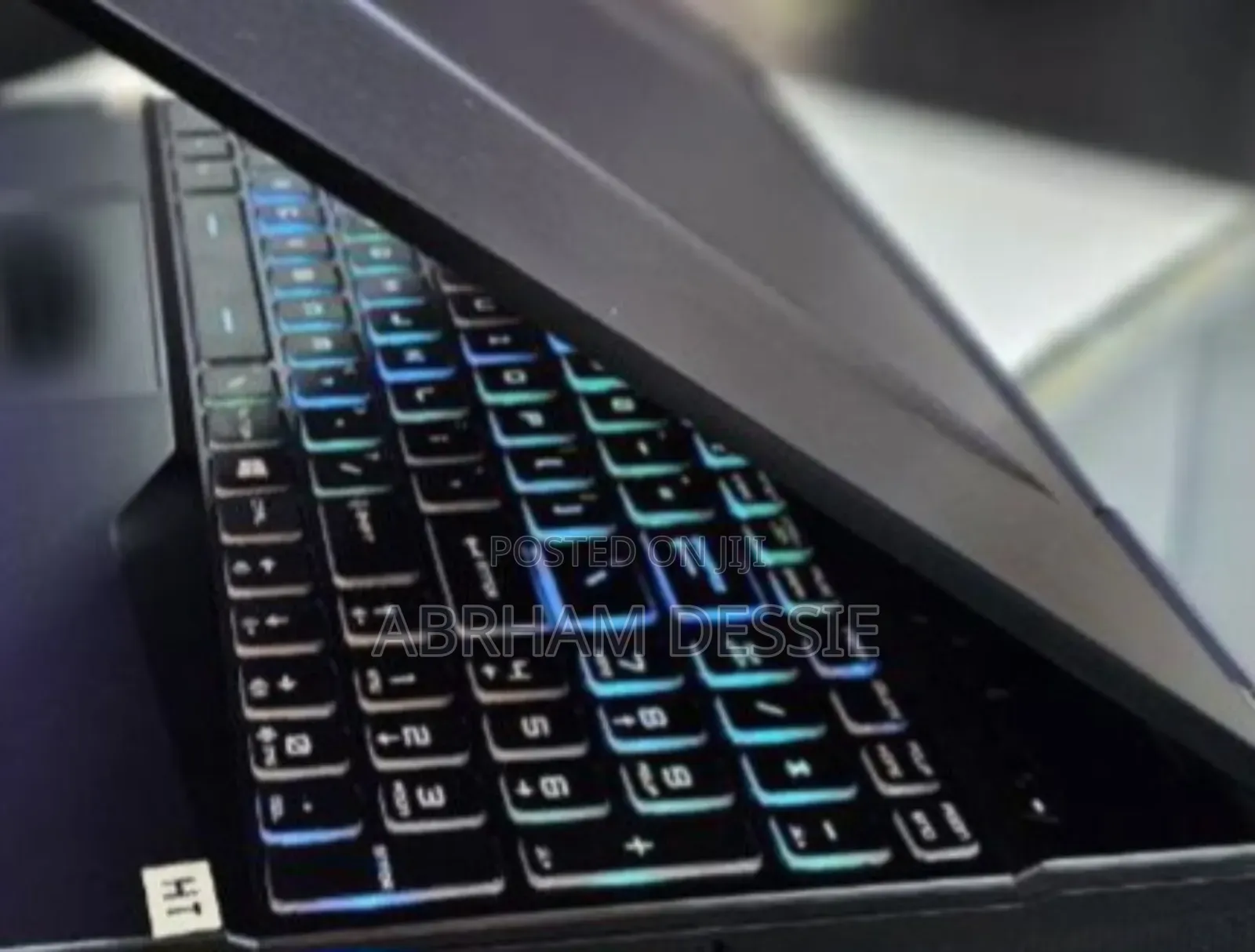 New Laptop 8GB Intel Core I7 SSD 256GB