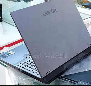New Laptop Lenovo Legion 5 16GB AMD Ryzen 7 SSD 512GB