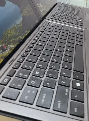 New Laptop HP X2 8GB Intel Core I5 SSD 256GB