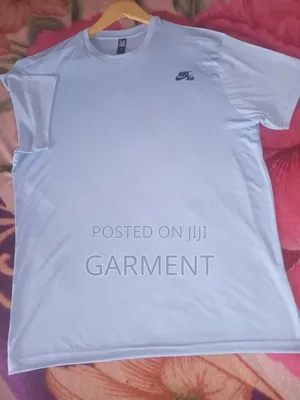 ቲሸርት ጅምላ አከፋፋይ