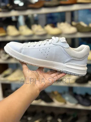  Clark's Tmwhite Master Quality 
Shoes Made in Vietnam