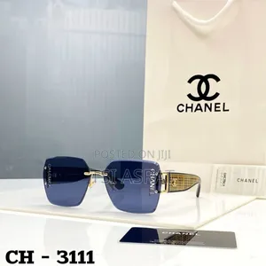 Photo - Chanel Sunglasses