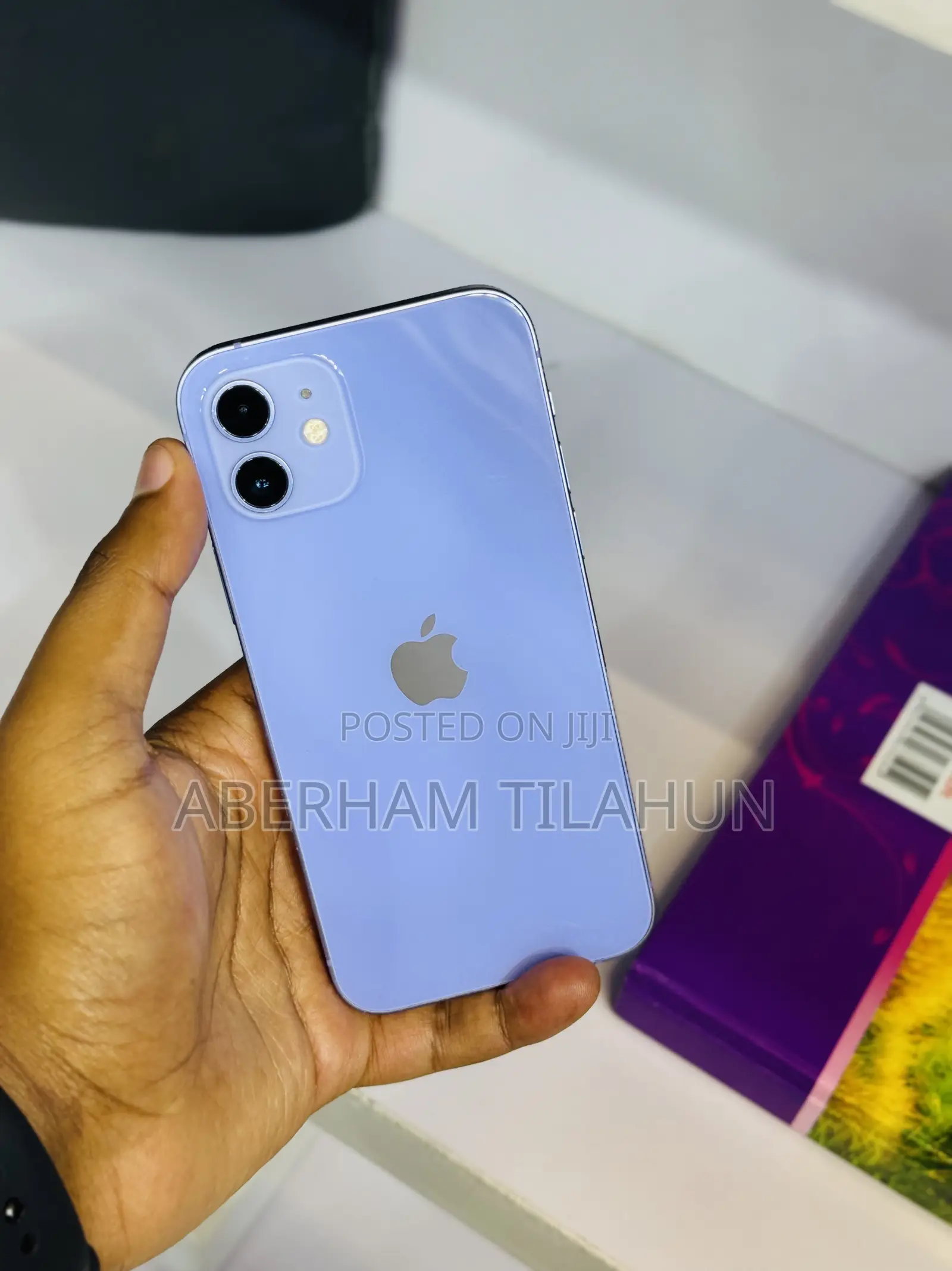 Apple iPhone 12 64 GB Purple