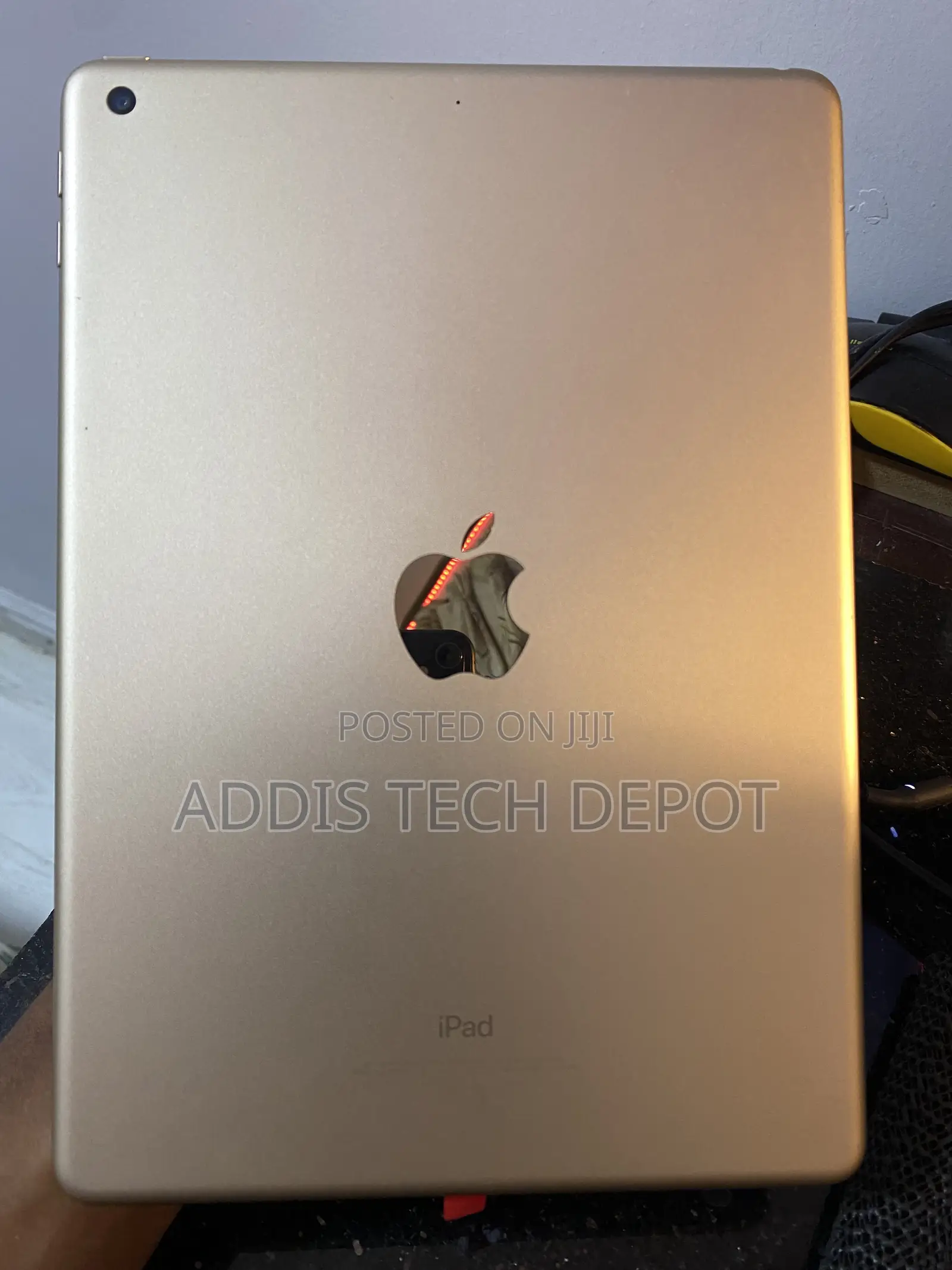 Apple iPad 9.7 128 GB White