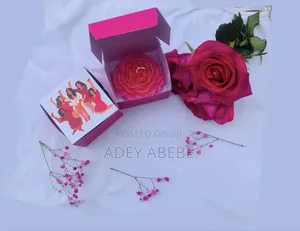 Photo - Bridal Party Favors