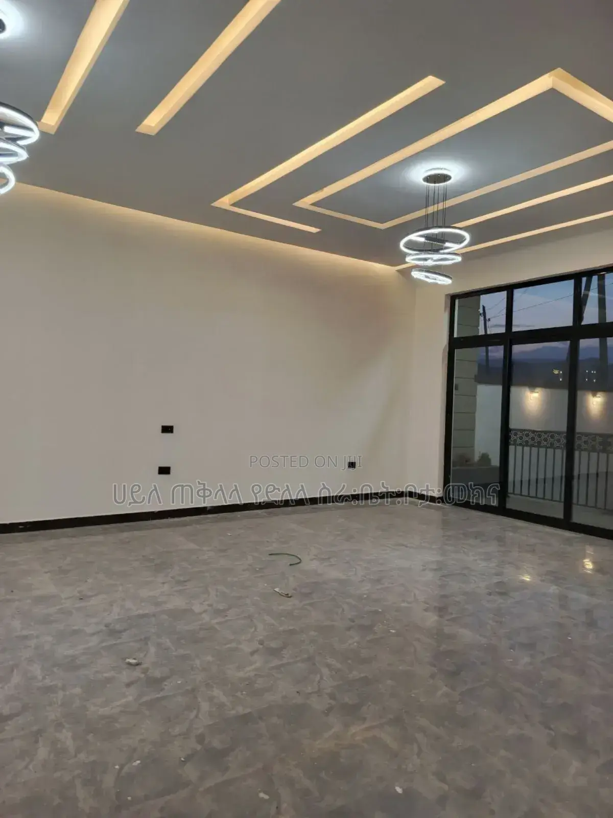 Furnished 3bdrm Villa in ለገጣፎ አባክሮሲ አካባቢ, Oromia-Finfinne for sale