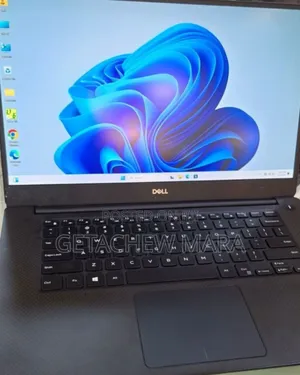 New Laptop Dell XPS 15 16GB Intel Core I7 SSD 512GB