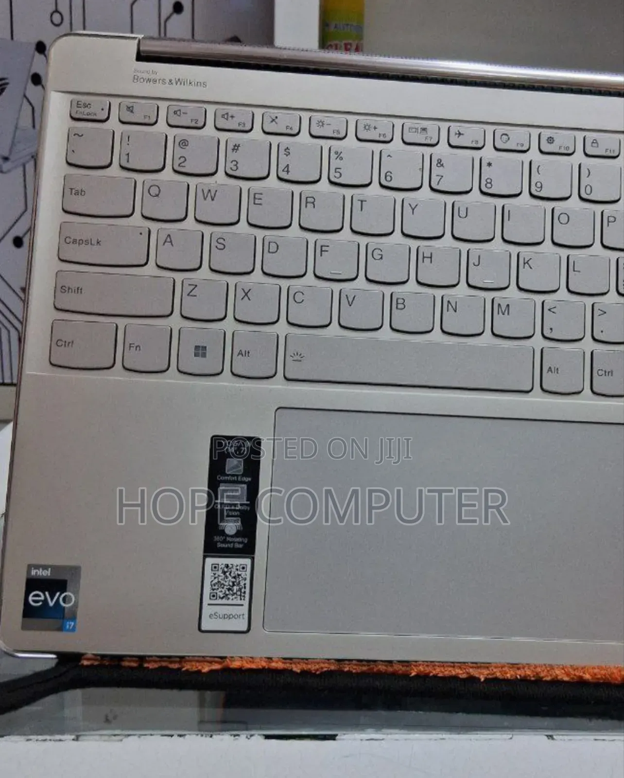 New Laptop Lenovo Yoga 9i 16GB Intel Core I7 SSD 512GB