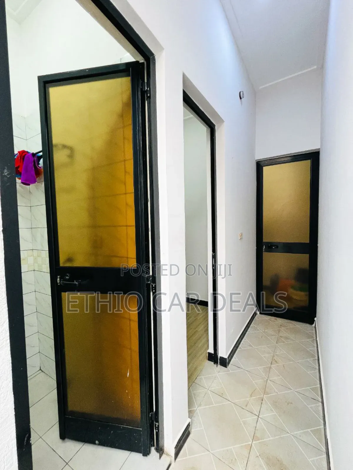 Furnished 3bdrm Villa in Bole for sale