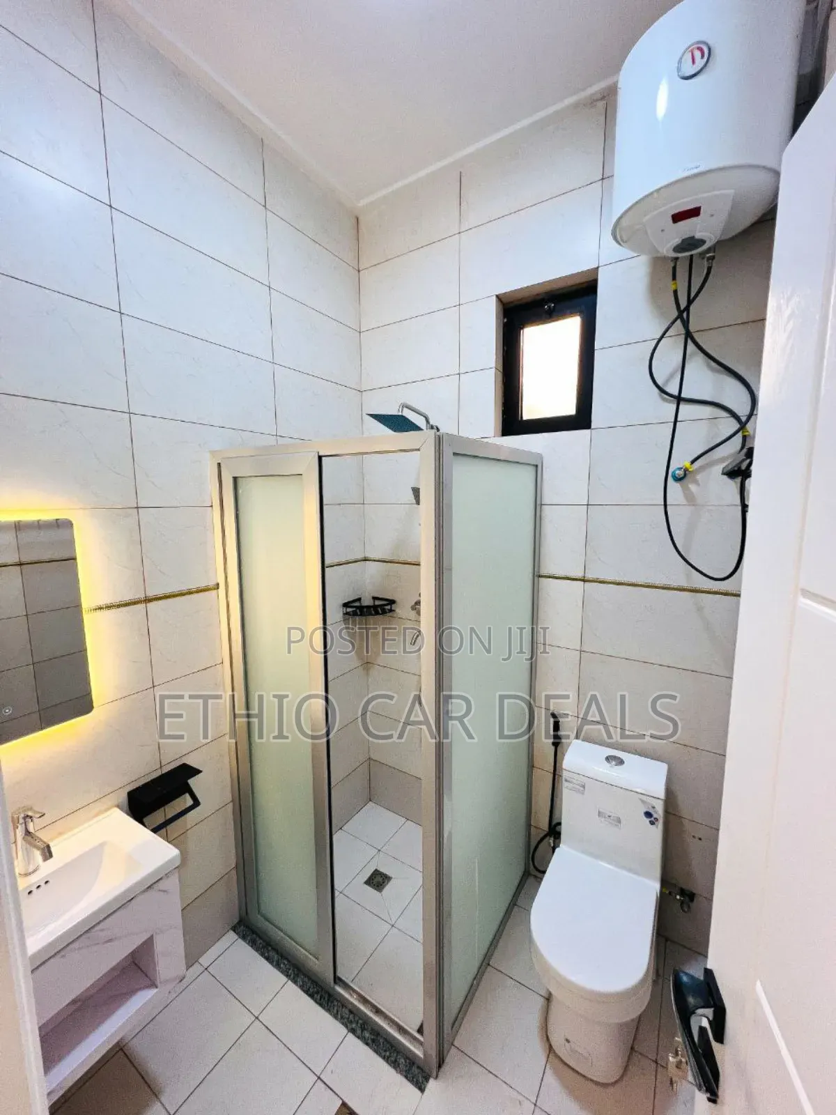 Furnished 3bdrm Villa in Bole for sale