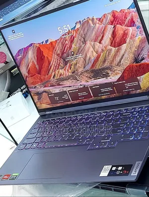 New Laptop Lenovo Legion 5 16GB AMD Ryzen 7 SSD 512GB