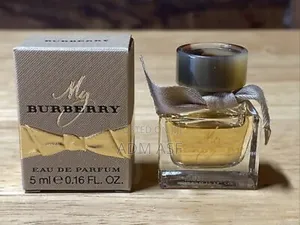 Photo - Burberry Perfume