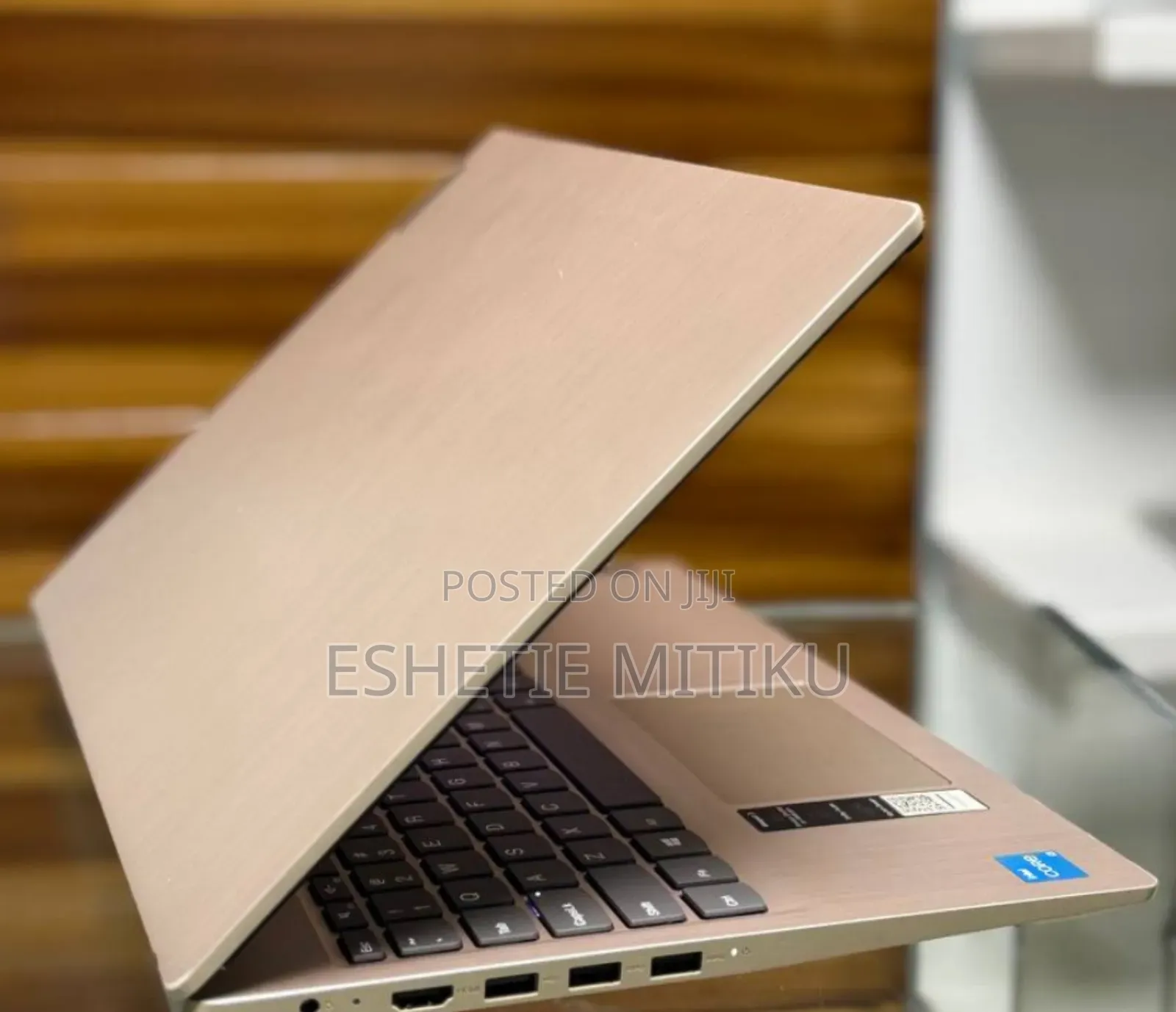 New Laptop Lenovo Ideapad 3 8GB Intel Core I3 SSD 256GB