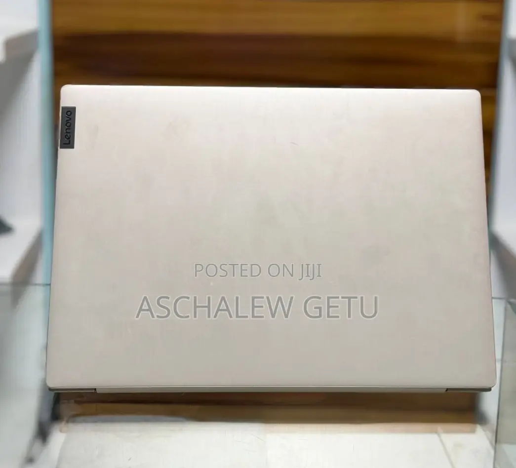 New Laptop Lenovo Ideapad 3 8GB Intel Core I3 SSD 256GB