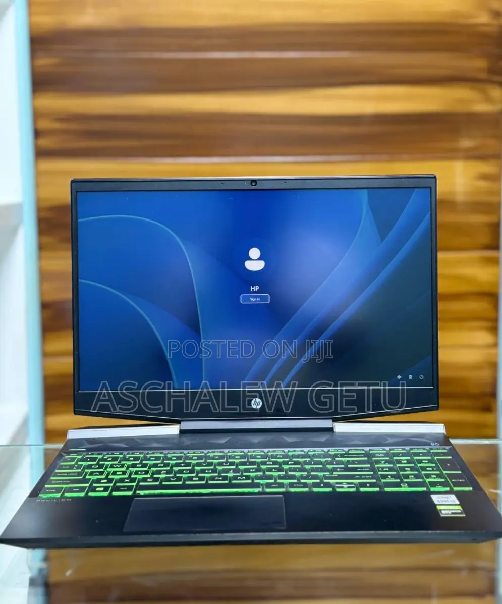 New Laptop HP Pavilion 15 16GB Intel Core I5 SSD 256GB