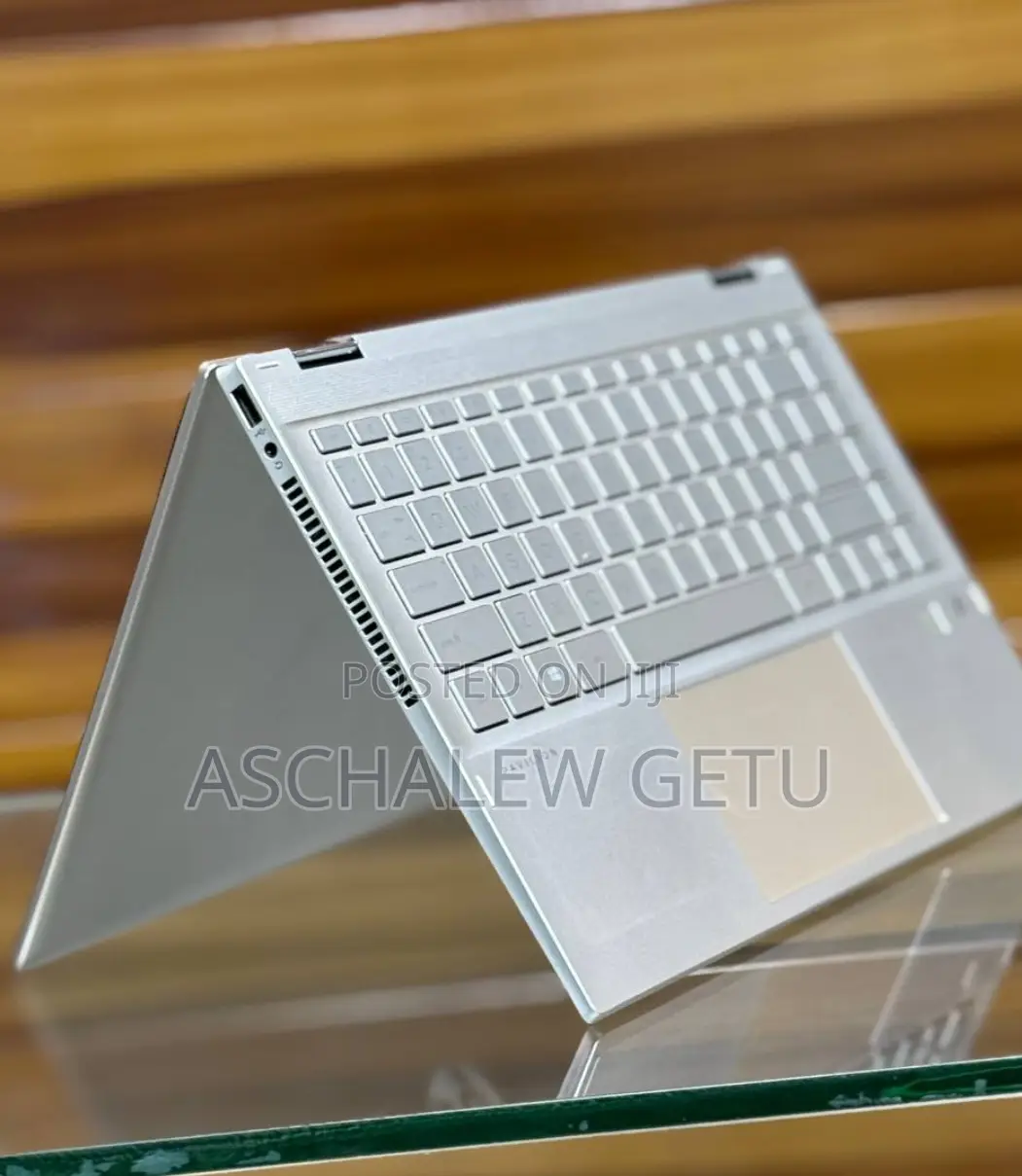 New Laptop HP Pavilion 15 8GB Intel Core I5 SSD 512GB