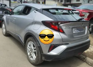 Toyota C-HR 2021 Silver