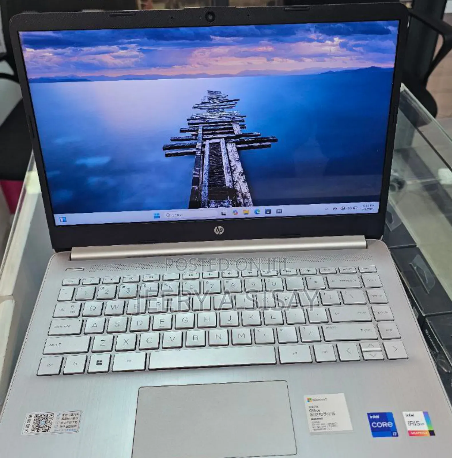 New Laptop HP Stream Notebook 16GB Intel Core I7 SSD 512GB