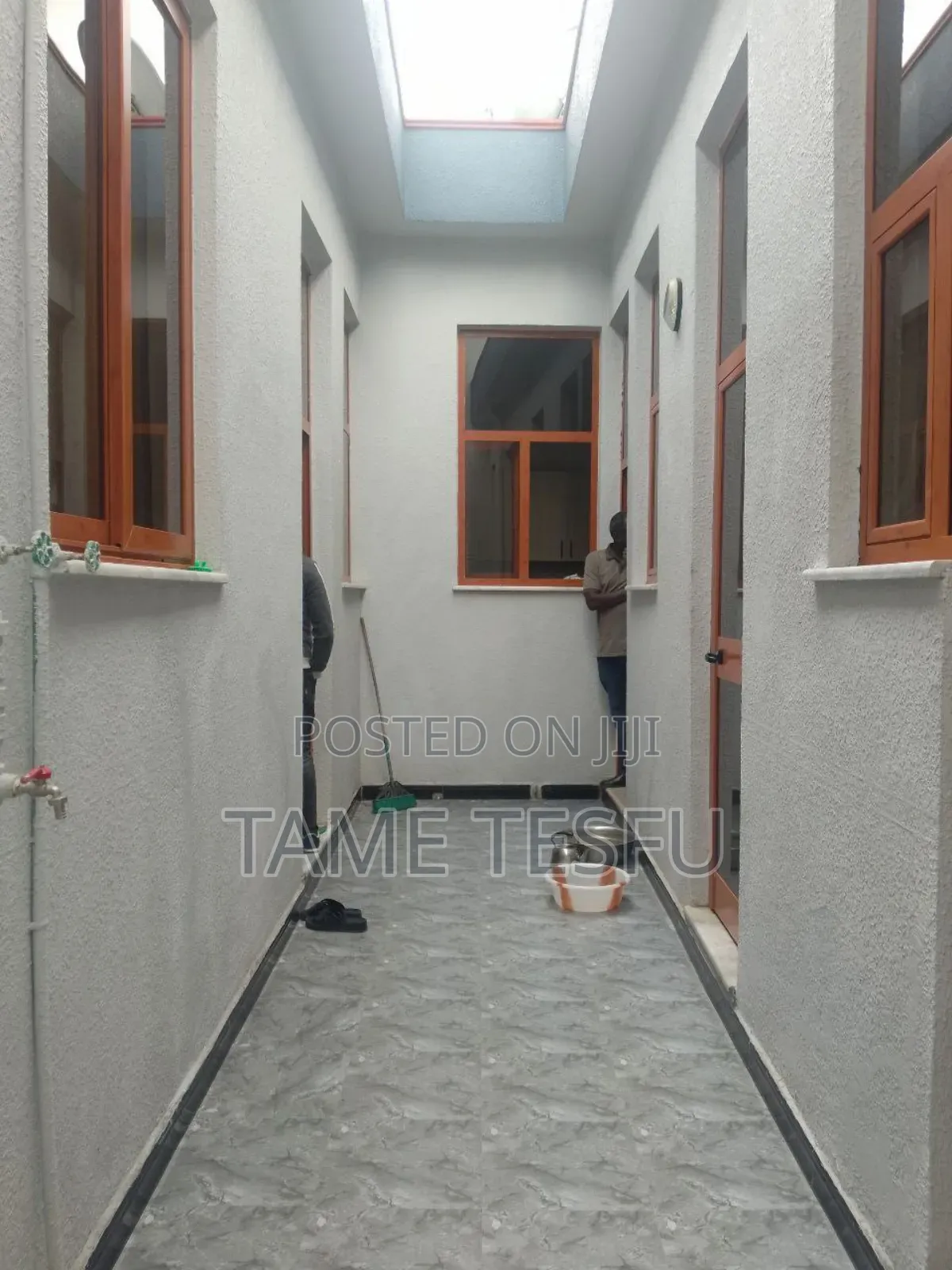 Furnished 3bdrm Villa in Summit 250M2, Bole for sale