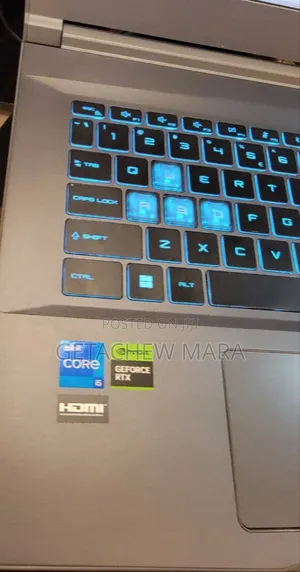 Photo - New Laptop Apple MacBook Pro M1 16GB Intel Core I5 SSD 512GB