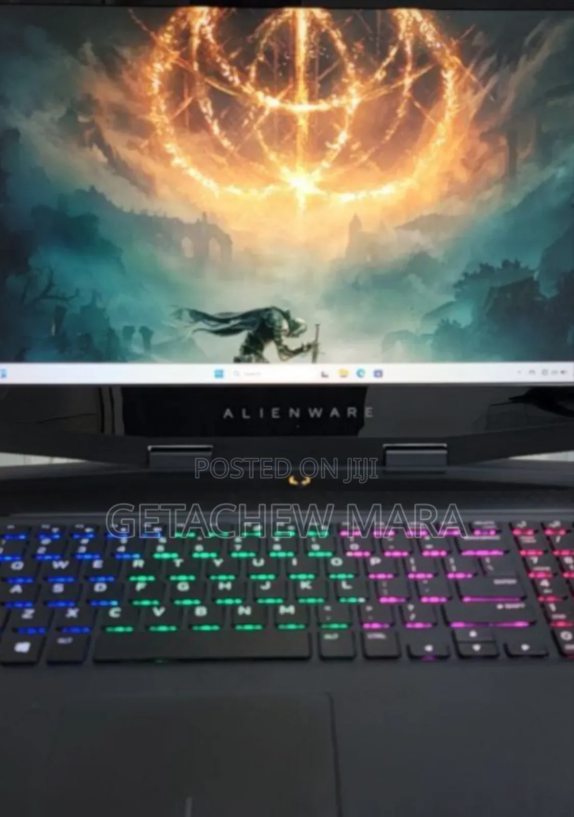 New Laptop Apple MacBook Pro M1 16GB Intel Core I5 SSD 512GB