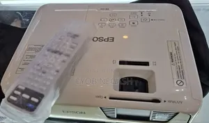 Epson Projecter S31