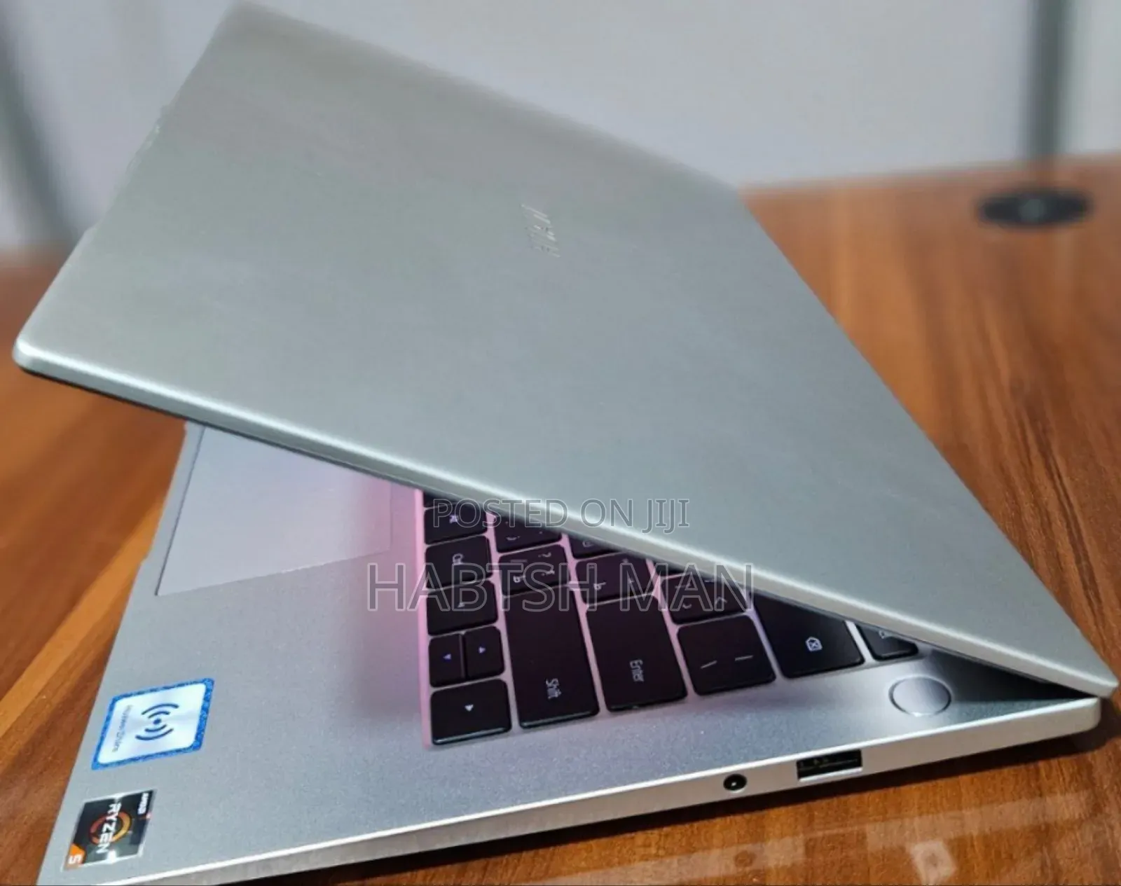 New Laptop Lenovo Ideapad 3 8GB Intel Core I3 SSD 256GB