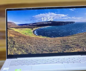 New Laptop Lenovo 8GB Intel Core I5 SSD 512GB