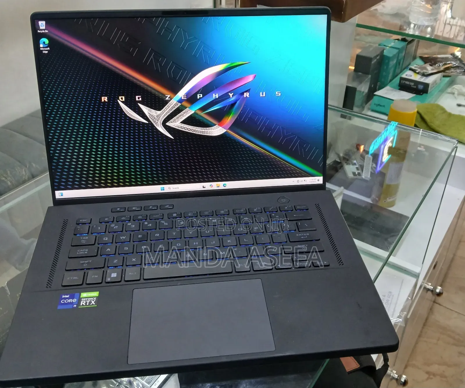 New Laptop Asus ROG Zephyrus G15 16GB Intel Core i9 SSD 1T