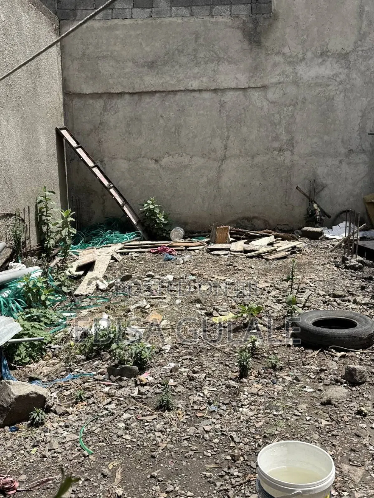 5bdrm Farm House in Oromia-Finfinne for sale