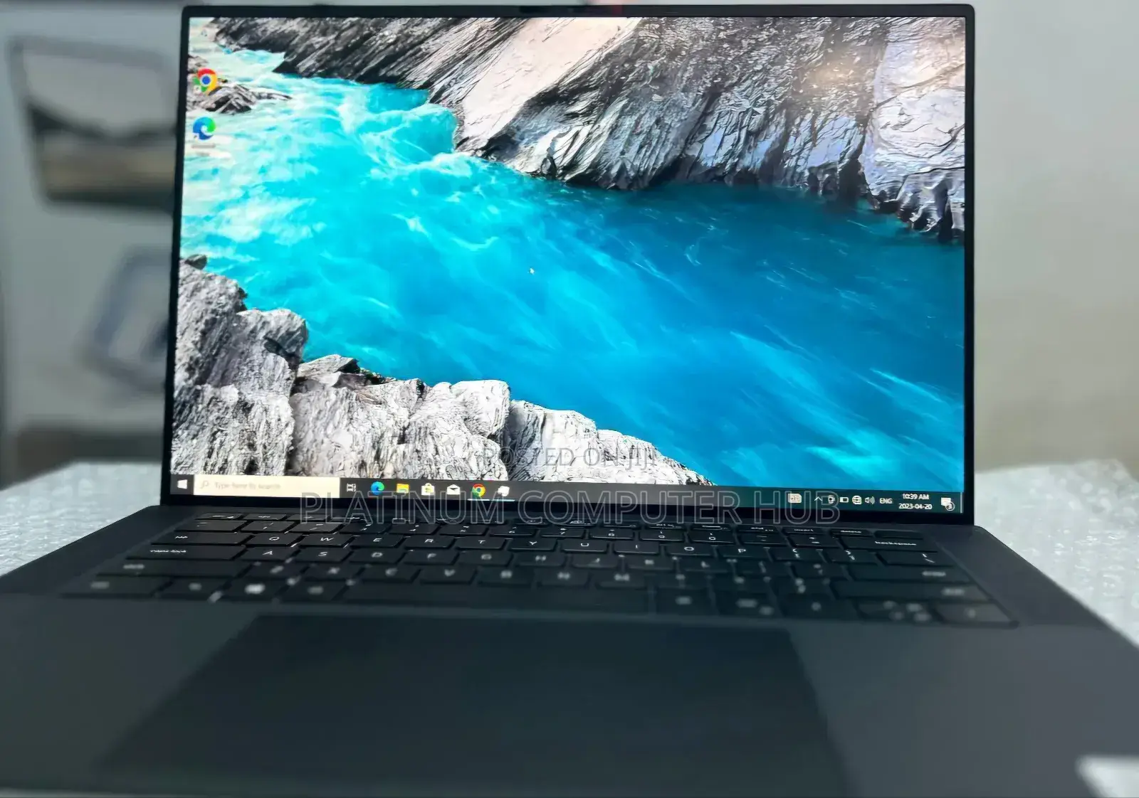 New Laptop Dell XPS 15 16GB Intel Core I7 SSD 512GB