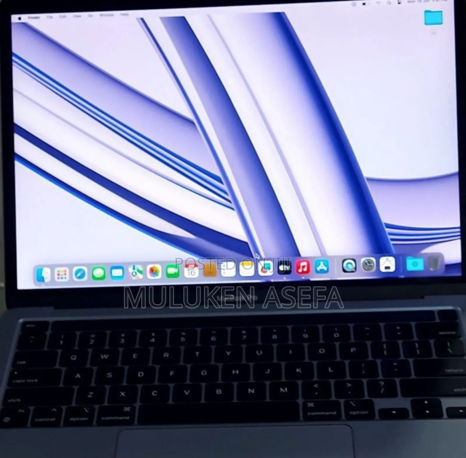 New Laptop Apple MacBook Air 2022 M2 8GB Apple M2 SSD 256GB